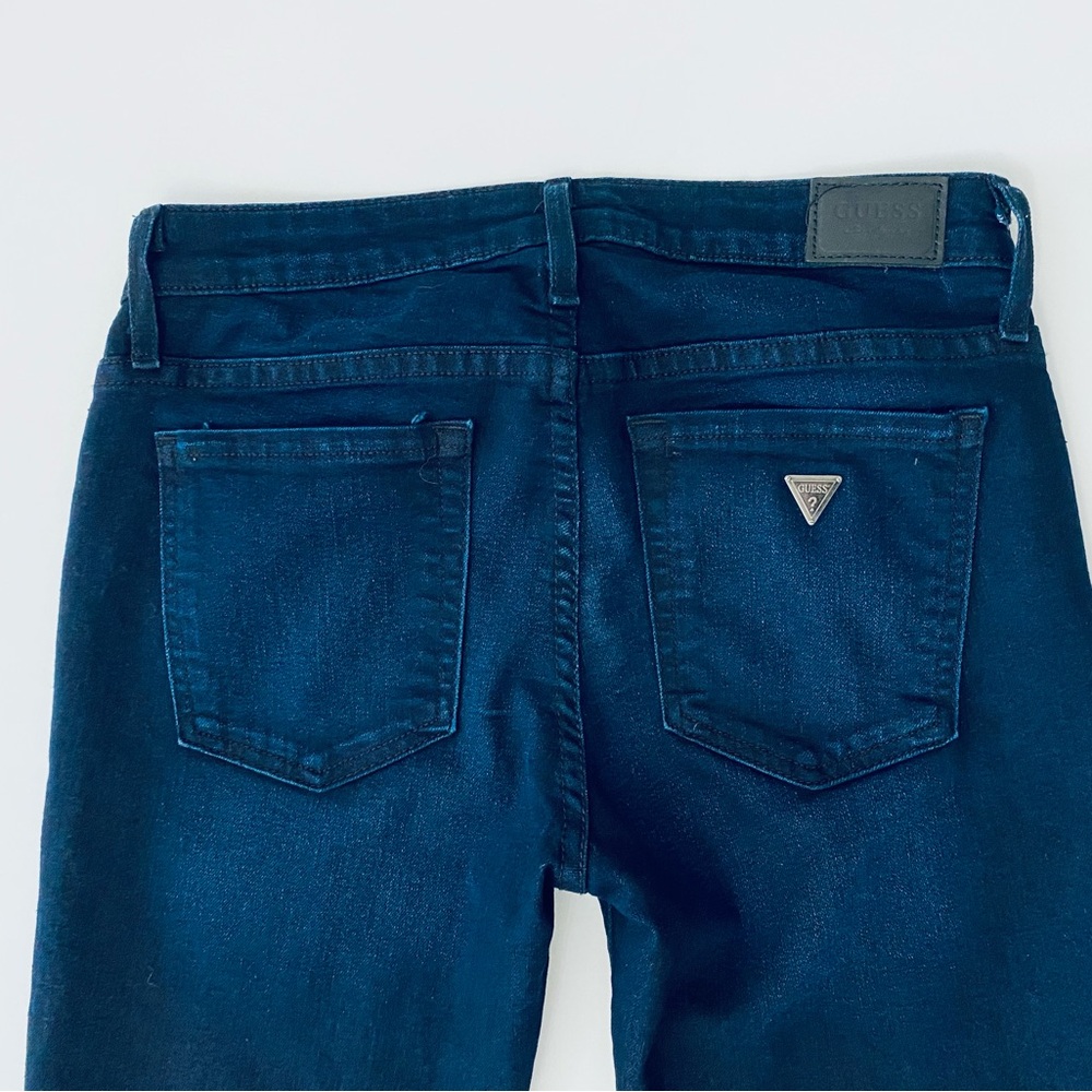 NWOT Women's Guess Los Angeles Dark Denim Jeans, Size 26 - Picture 3 of 9